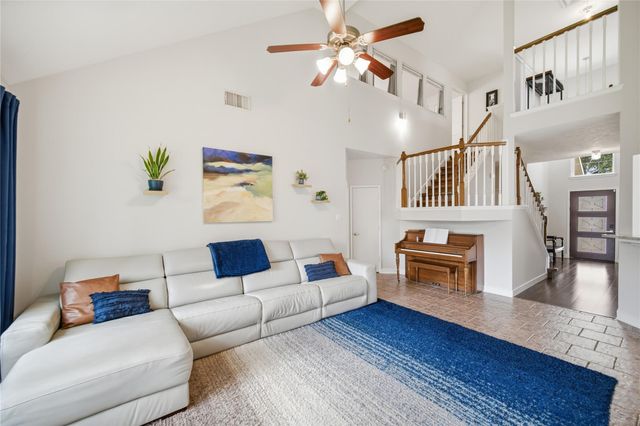 9611 Winter Run Drive, Houston, TX 77064