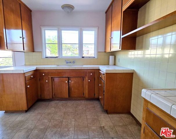 2432 Westmont Drive, Alhambra, CA 91803