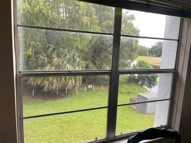 8205 NW 61st Street B-208, Tamarac, FL 33321