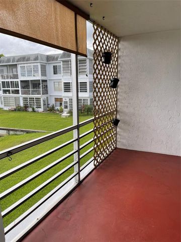 8205 NW 61st Street B-208, Tamarac, FL 33321