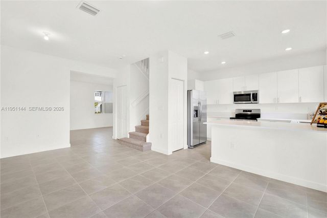 16274 SW 292nd St, Homestead, FL 33033