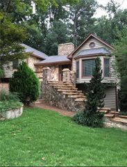 2189 Chartwell dr Drive, Marietta, GA 30066