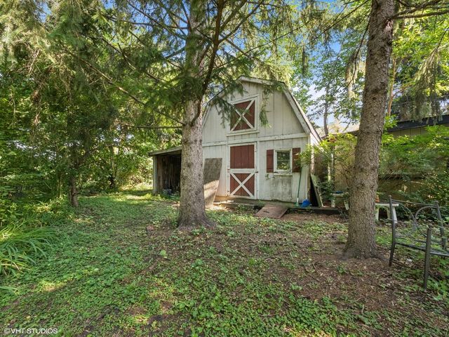 724 S Plum Grove Road, Palatine, IL 60067