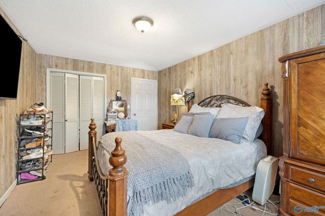 305 Alexander Drive, Boaz, AL 35956