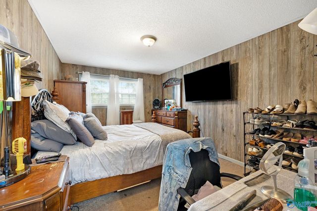 305 Alexander Drive, Boaz, AL 35956