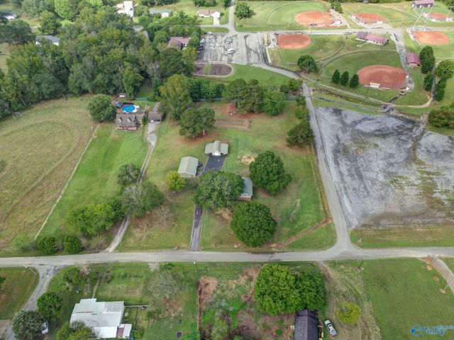 305 Alexander Drive, Boaz, AL 35956