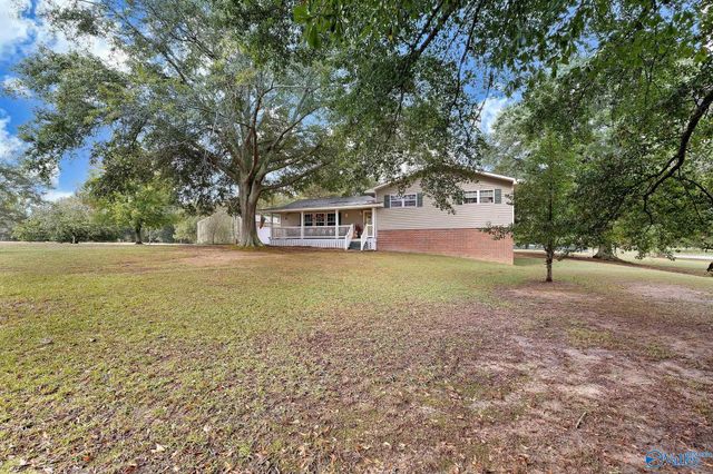305 Alexander Drive, Boaz, AL 35956