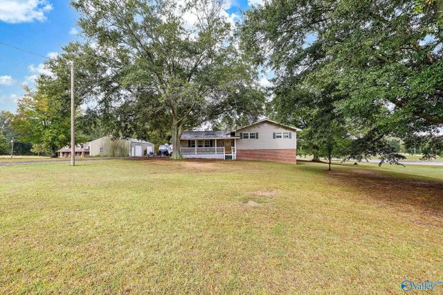 305 Alexander Drive, Boaz, AL 35956
