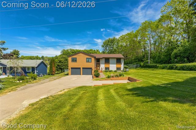 5410 Edgar Road, Clarkston, MI 48346
