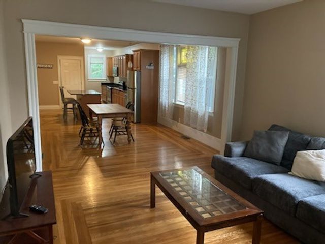 51 Huxley Avenue 2, Providence, RI 02908