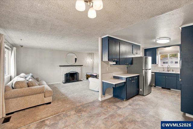 351 NE Plymouth Cir, Corvallis, OR 97330