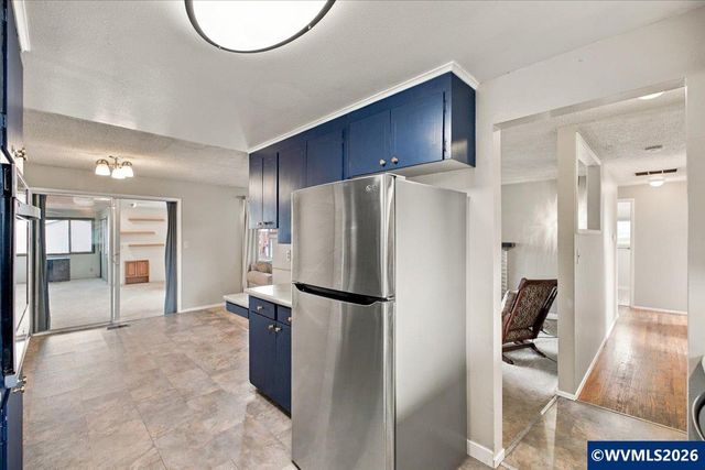 351 NE Plymouth Cir, Corvallis, OR 97330