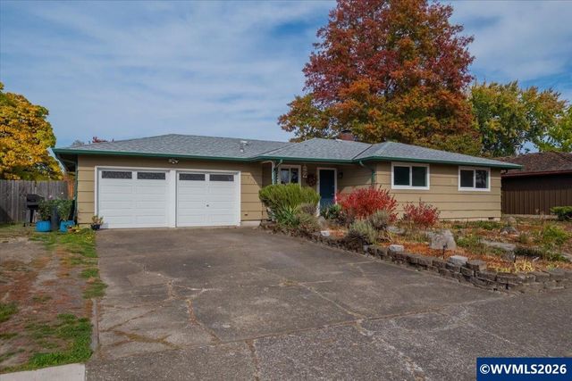 351 NE Plymouth Cir, Corvallis, OR 97330