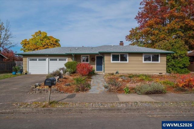 351 NE Plymouth Cir, Corvallis, OR 97330