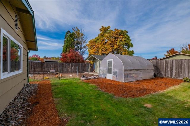 351 NE Plymouth Cir, Corvallis, OR 97330