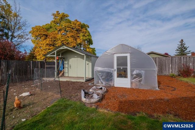 351 NE Plymouth Cir, Corvallis, OR 97330