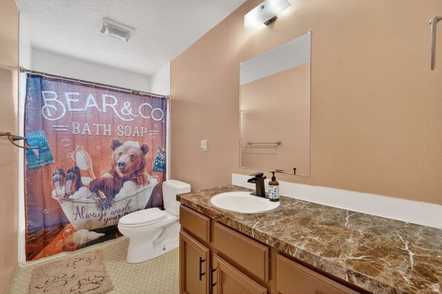 911 S 1500 E, Clearfield, UT 84015