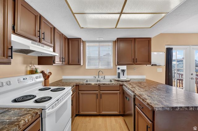 911 S 1500 E, Clearfield, UT 84015