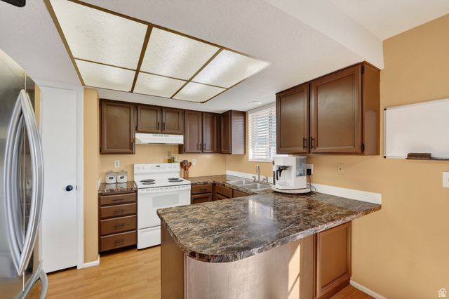 911 S 1500 E, Clearfield, UT 84015