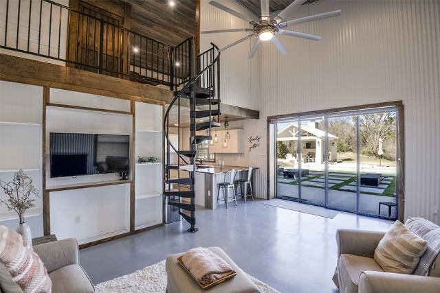 12360 Wagon Bow Drive, Burleson, TX 76028