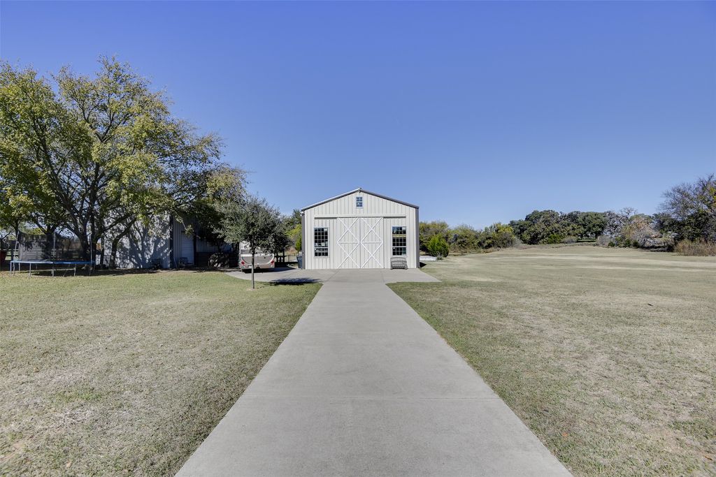 12360 Wagon Bow Drive, Burleson, TX 76028