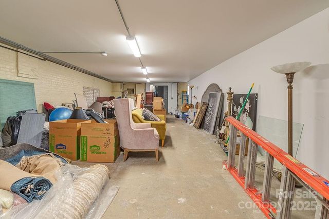 33 Carolina Lane, Asheville, NC 28801