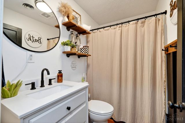 8371 Keister Road, Madison Twp, OH 45042