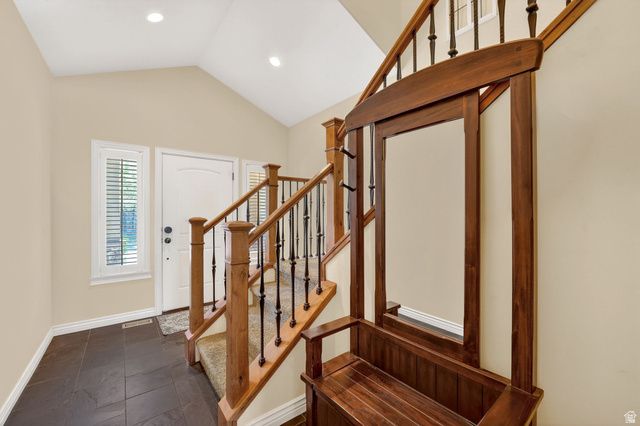7218 S VIANSA CT, Midvale, UT 84047