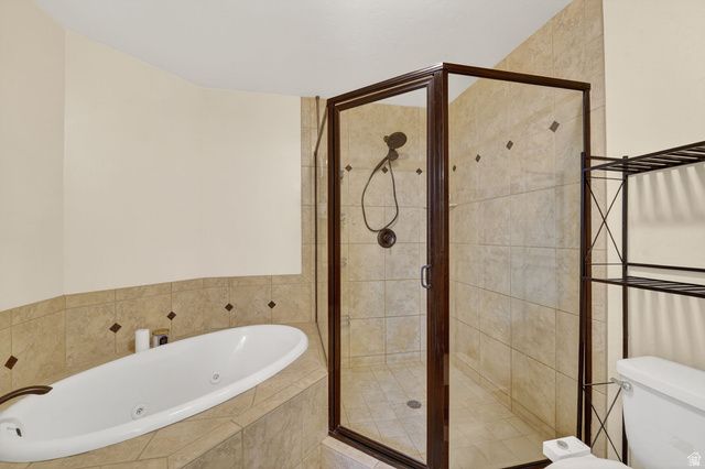 7218 S VIANSA CT, Midvale, UT 84047
