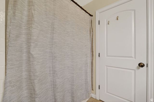 7218 S VIANSA CT, Midvale, UT 84047