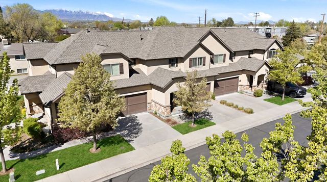 7218 S VIANSA CT, Midvale, UT 84047