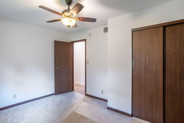 5581 N MAPLE CT, Columbia, MO 65202
