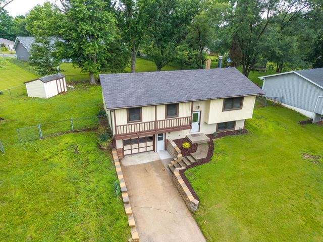 5581 N MAPLE CT, Columbia, MO 65202