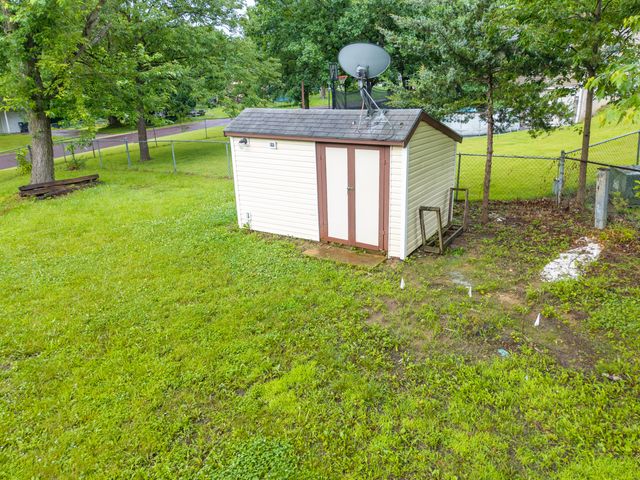 5581 N MAPLE CT, Columbia, MO 65202