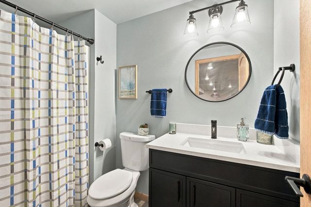 3107 Rockport Park Drive, Janesville, WI 53548