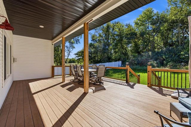 3107 Rockport Park Drive, Janesville, WI 53548