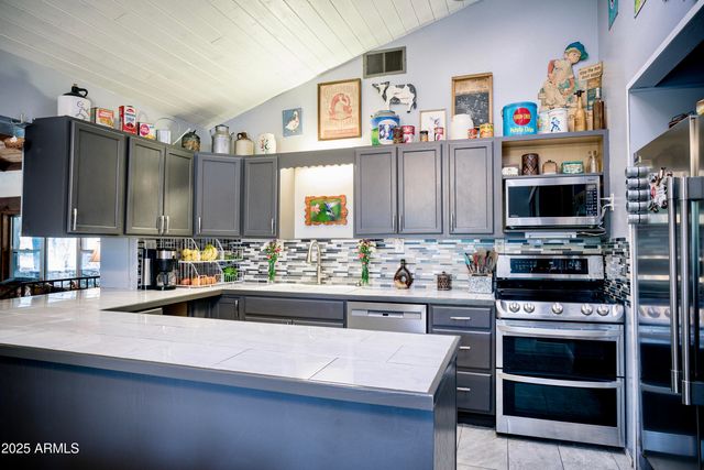 29 E RAMSEY CANYON Road, Hereford, AZ 85615