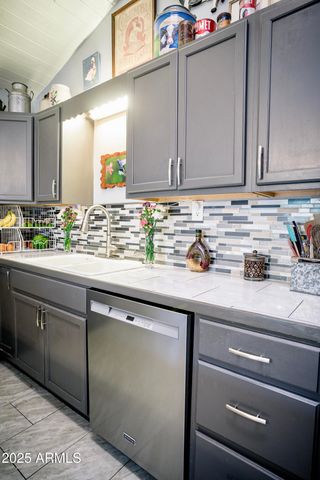 29 E RAMSEY CANYON Road, Hereford, AZ 85615