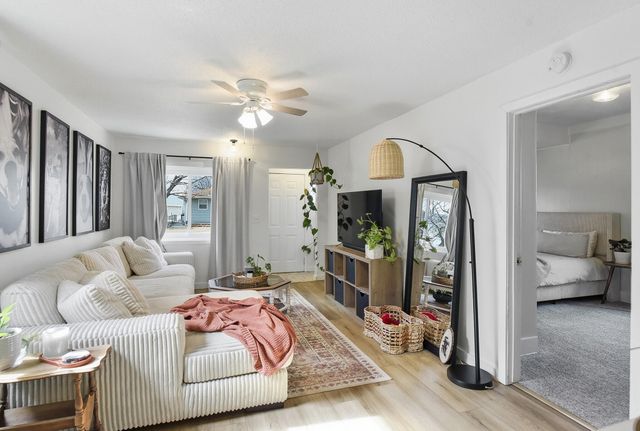 2013 S 11th Street, Council Bluffs, IA 51501