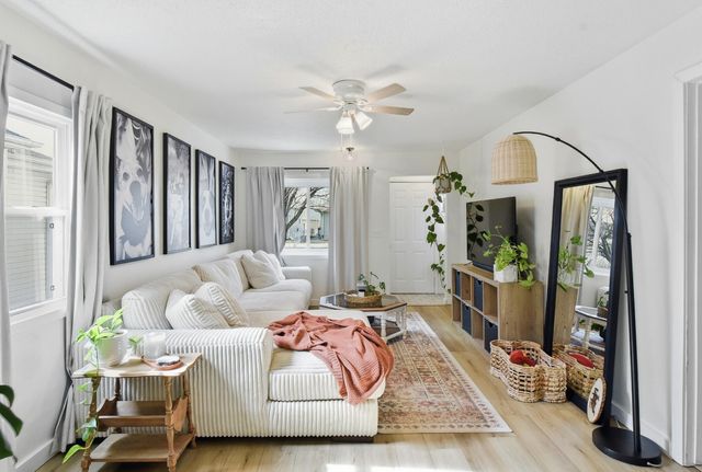 2013 S 11th Street, Council Bluffs, IA 51501