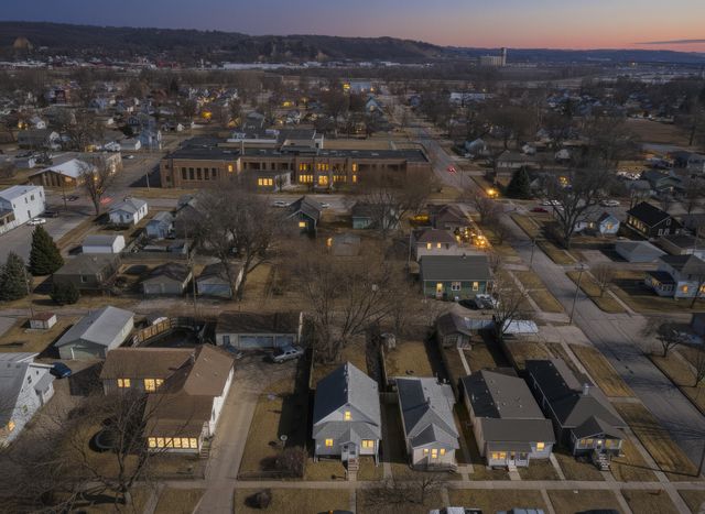 2013 S 11th Street, Council Bluffs, IA 51501