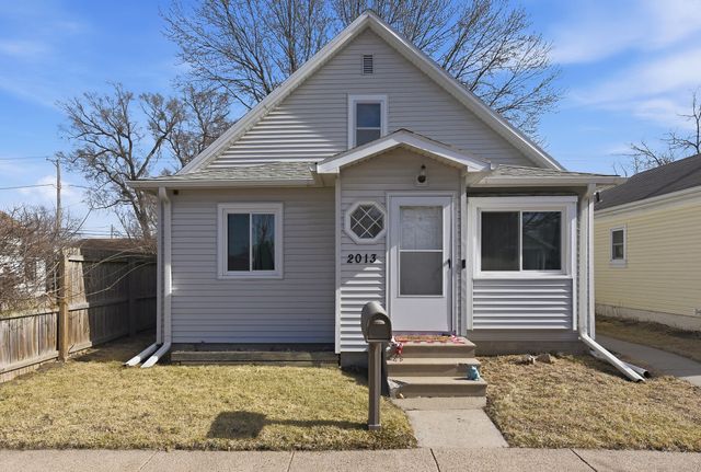 2013 S 11th Street, Council Bluffs, IA 51501
