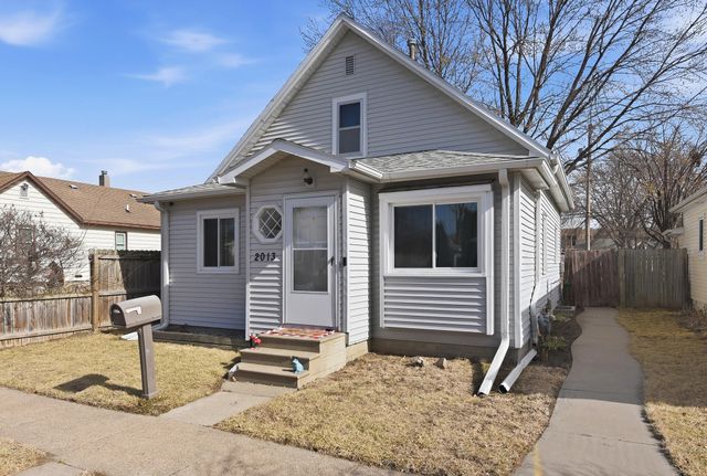 2013 S 11th Street, Council Bluffs, IA 51501