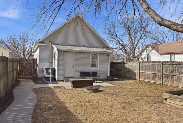 2013 S 11th Street, Council Bluffs, IA 51501