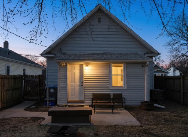 2013 S 11th Street, Council Bluffs, IA 51501