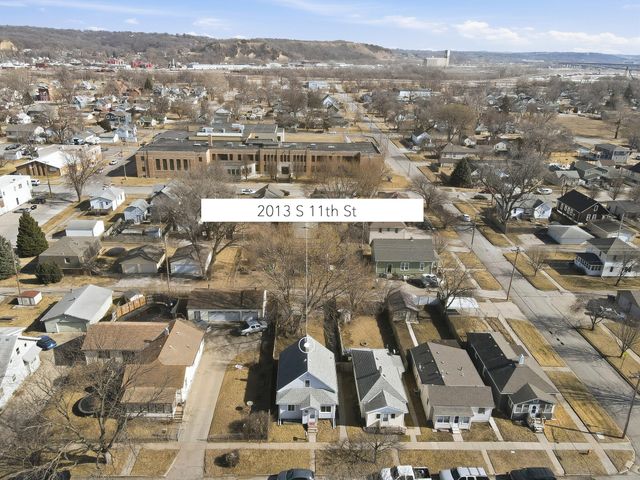 2013 S 11th Street, Council Bluffs, IA 51501