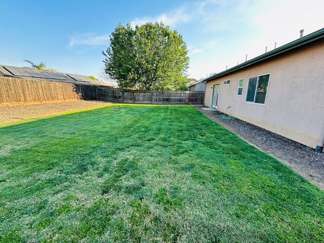 956 N Villa, Porterville, CA 93257