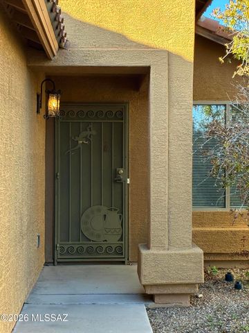 884 W Placita El Cauce Rico, Green Valley, AZ 85614