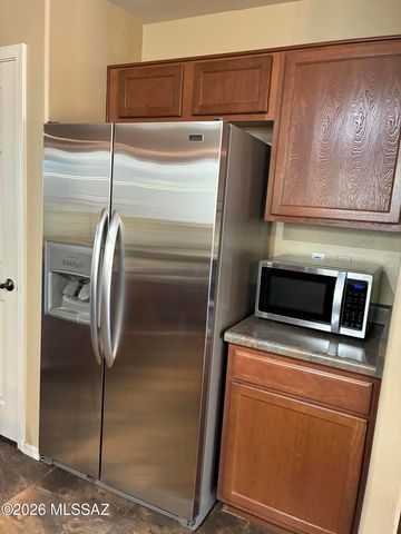 884 W Placita El Cauce Rico, Green Valley, AZ 85614