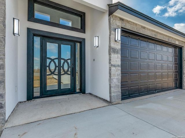 104 Flor Del Sol, San Antonio, TX 78264